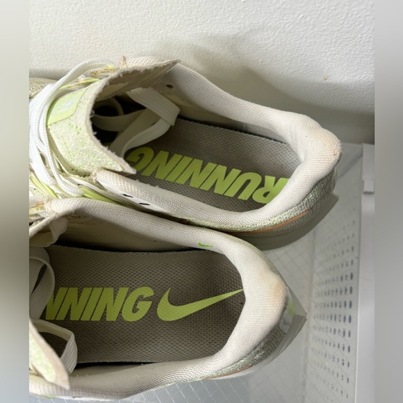 Nike Air Zoom Pegasus 36 “Barely Volt” Women’s Size 9 White / Green / Pink - Picture 10 of 12